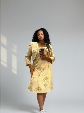 Silky short blazer and dress to match very vintage piece with small gold olive